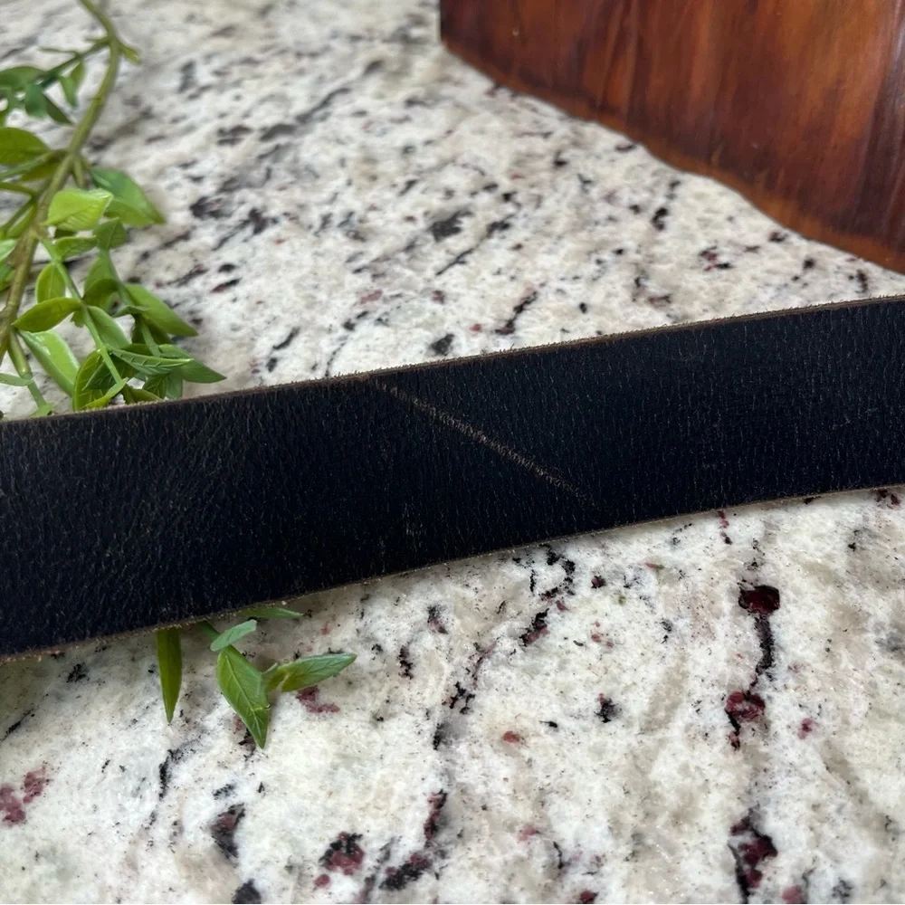 American Eagle Leather Belt